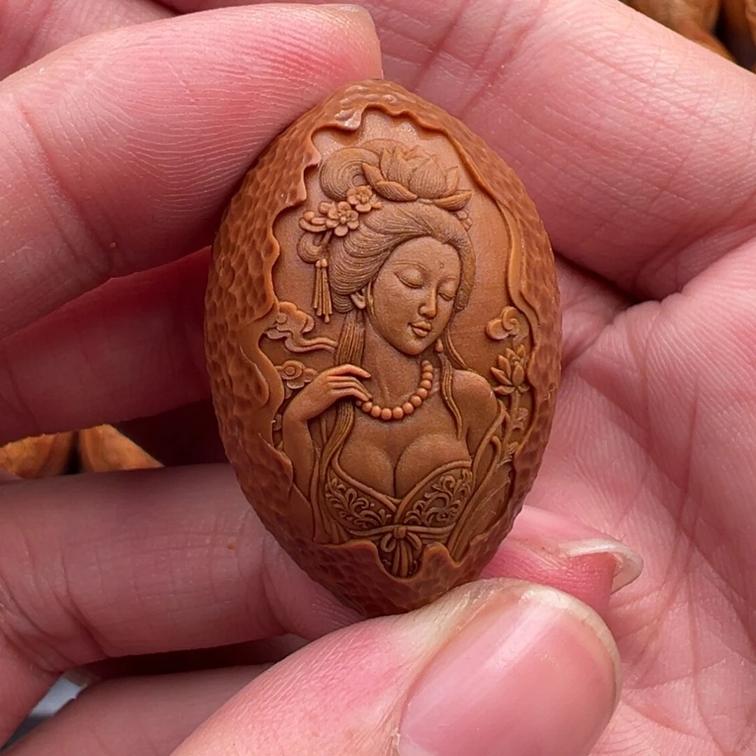 【闪购商品】手串橄榄核庞*年美女荔枝纹