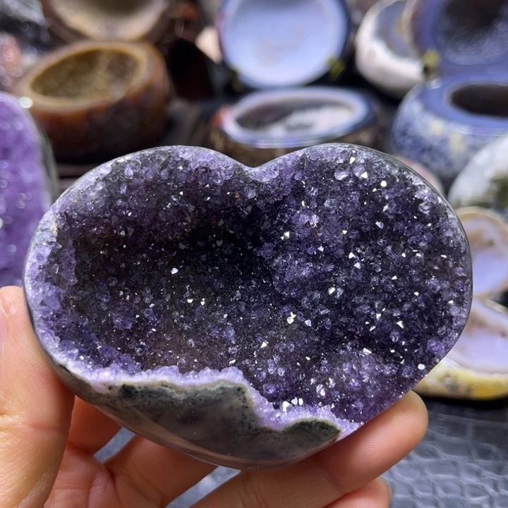 水晶珠宝半成品未镶嵌紫爱心