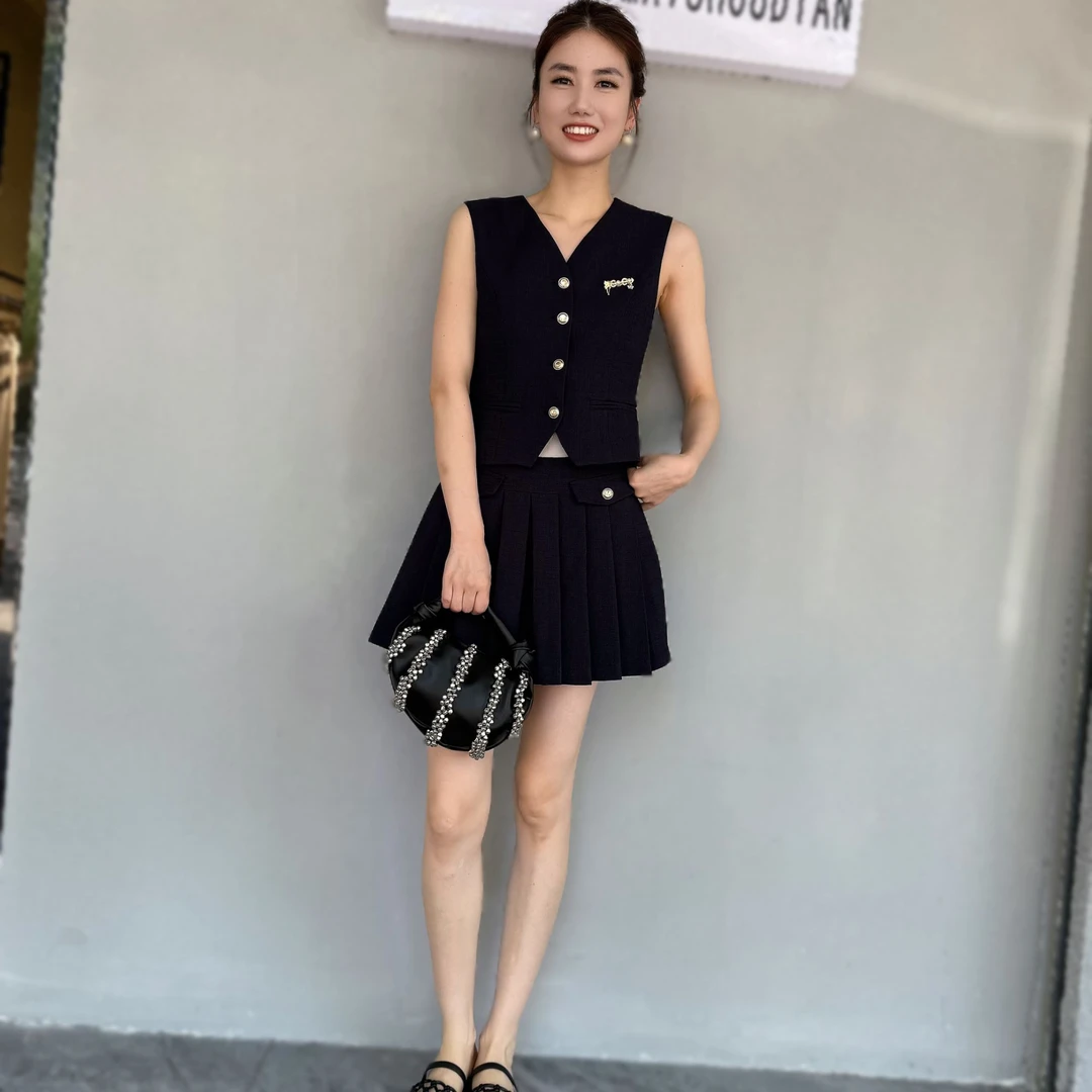 【俊英】2025秋季学院风西装马甲背心套装小个子高级感百褶裙两件套
