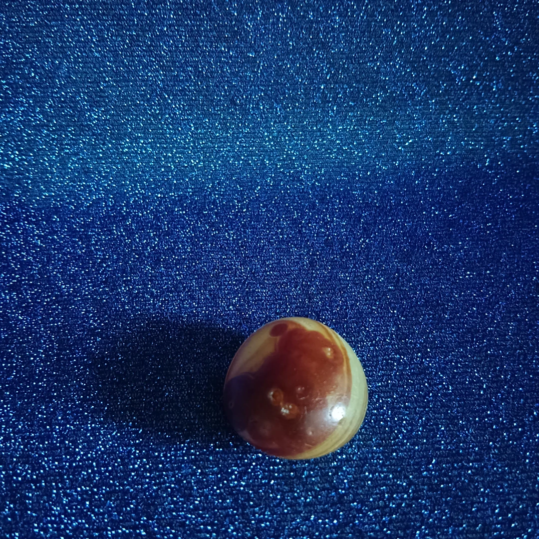 天然的精美的石头