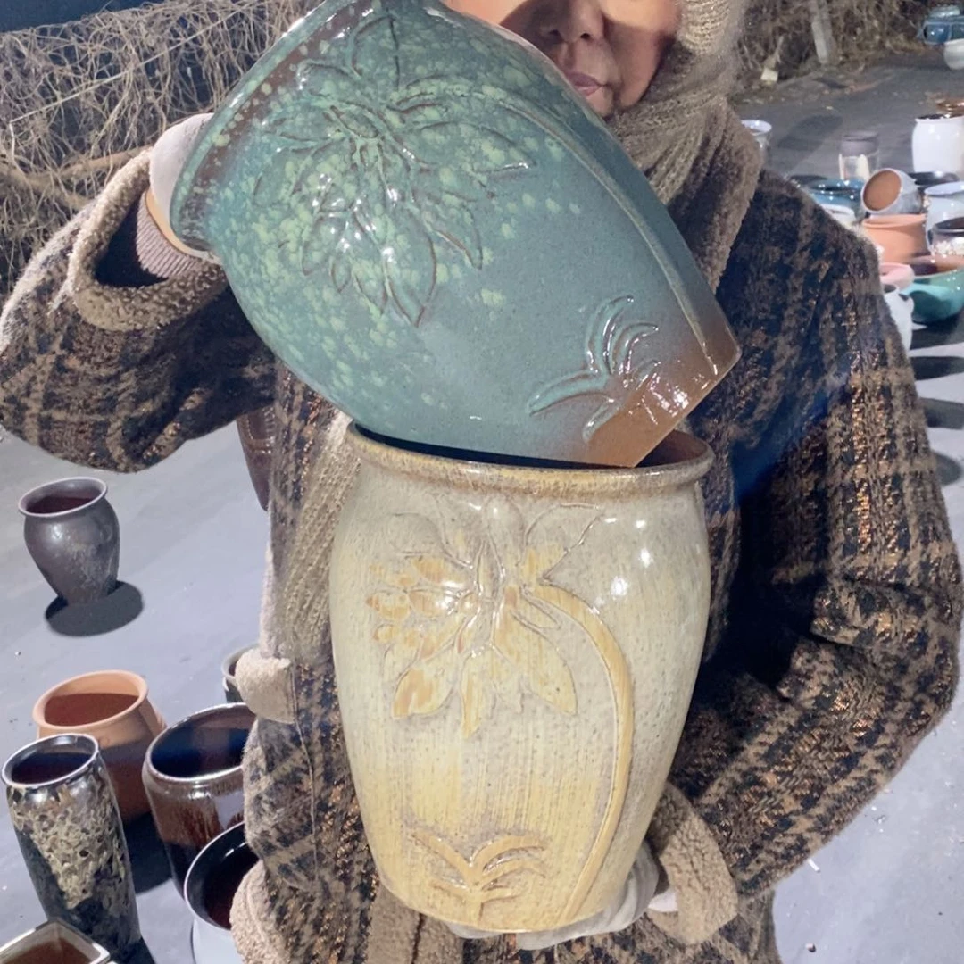 红陶口20高25～～～