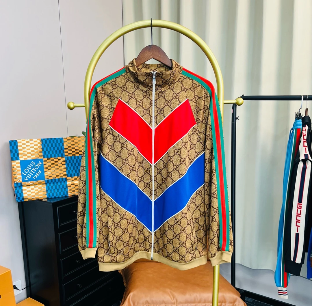 99新 GUCCI/古驰 红蓝满印夹克 M码