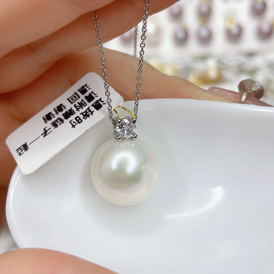 淡水珍珠合金吊坠(赠链)