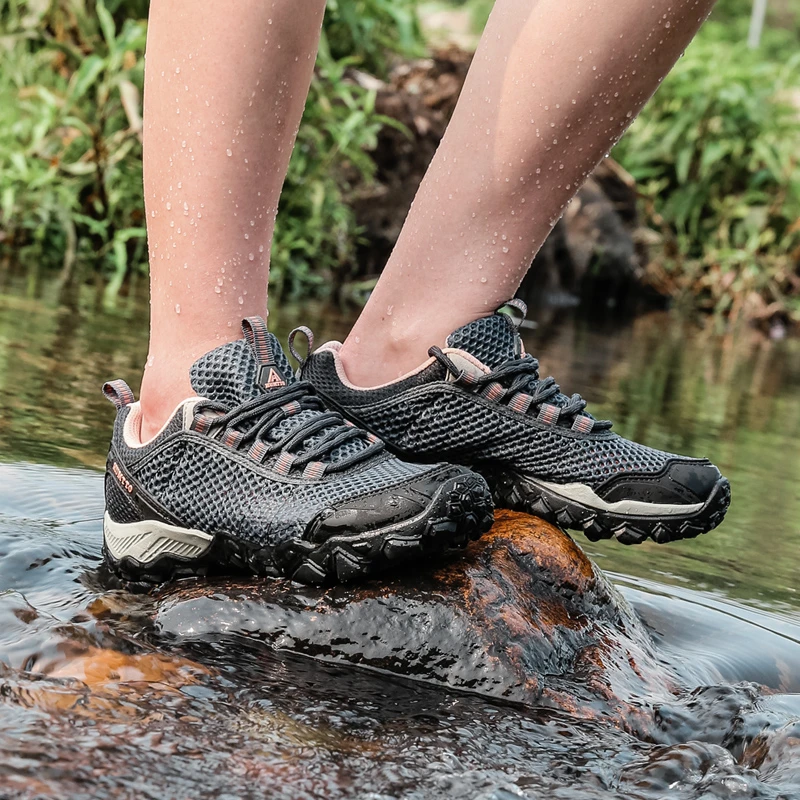 悍途户外夏季网孔透气男女情侣爬山休闲涉水徒步登山鞋110571