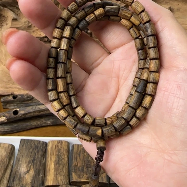 沉香沉香碎屑随型桶珠多圈