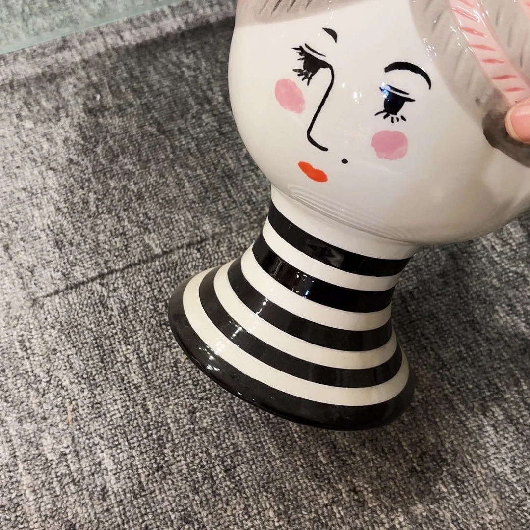 C****茵陶瓷艺术设计中心