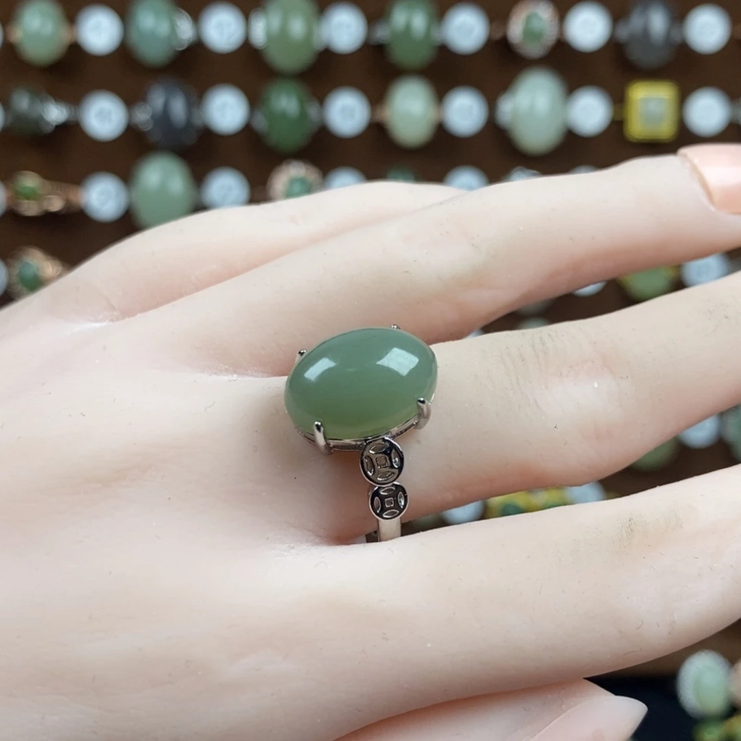 和田玉（青白玉）戒指合金