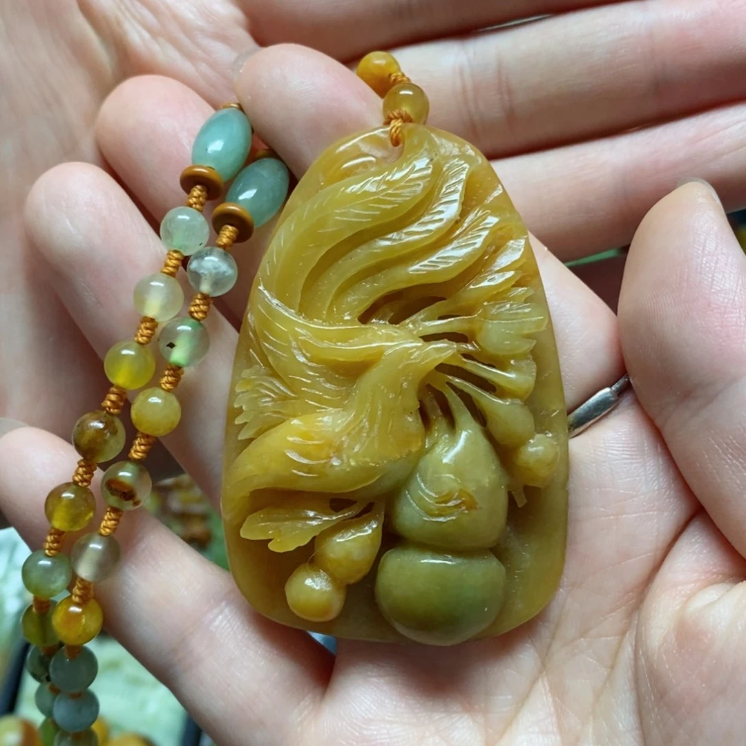 岫玉吊坠(赠链)未镶嵌