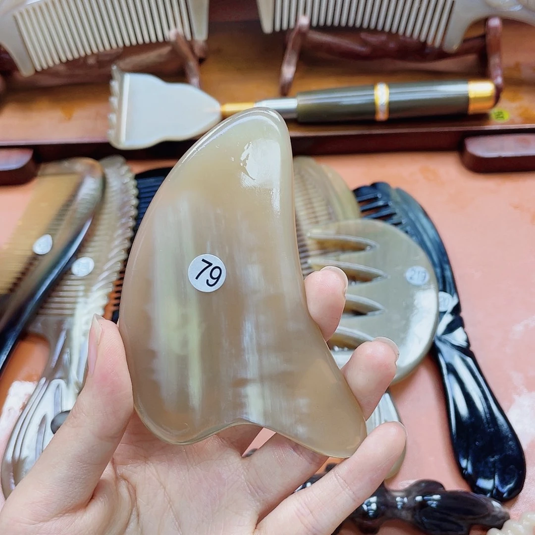 纯手工制作牛角梳79