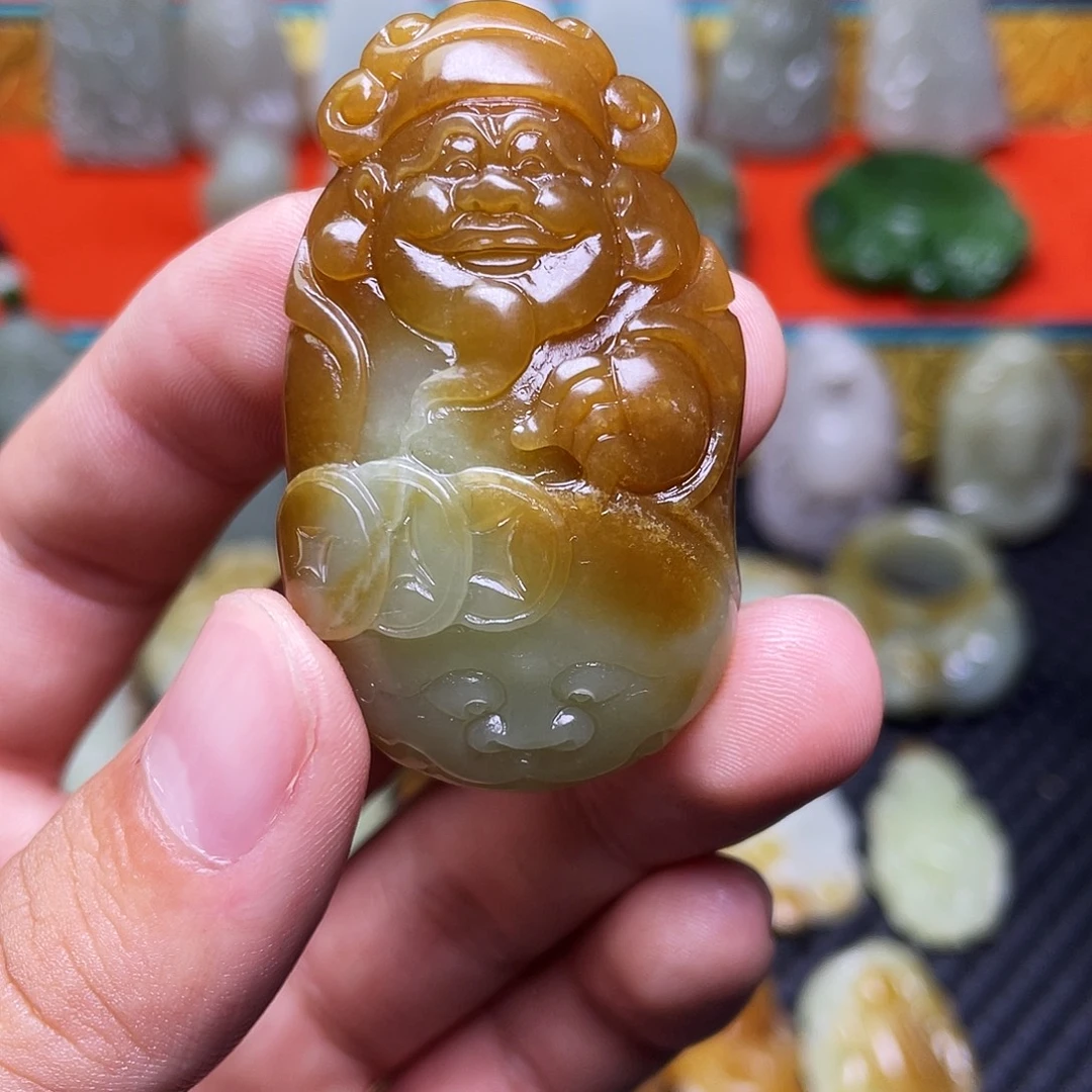 M***g和田玉未镶嵌颈饰
