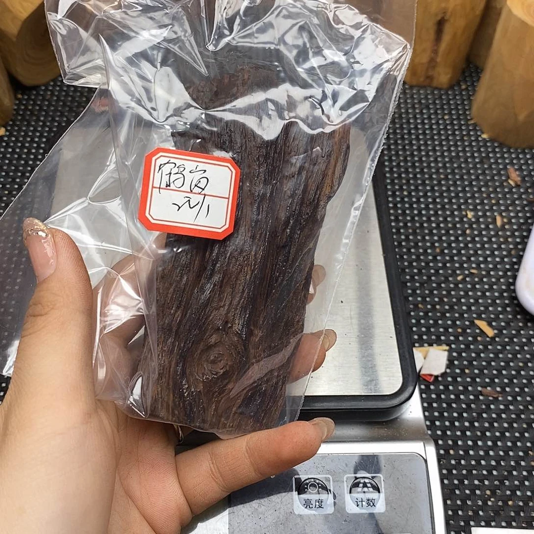 木鹤**七将真香木料木料