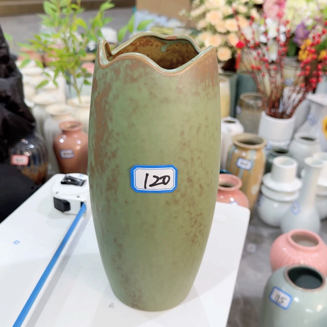 120号陶瓷高25.5厘米微瑕一个