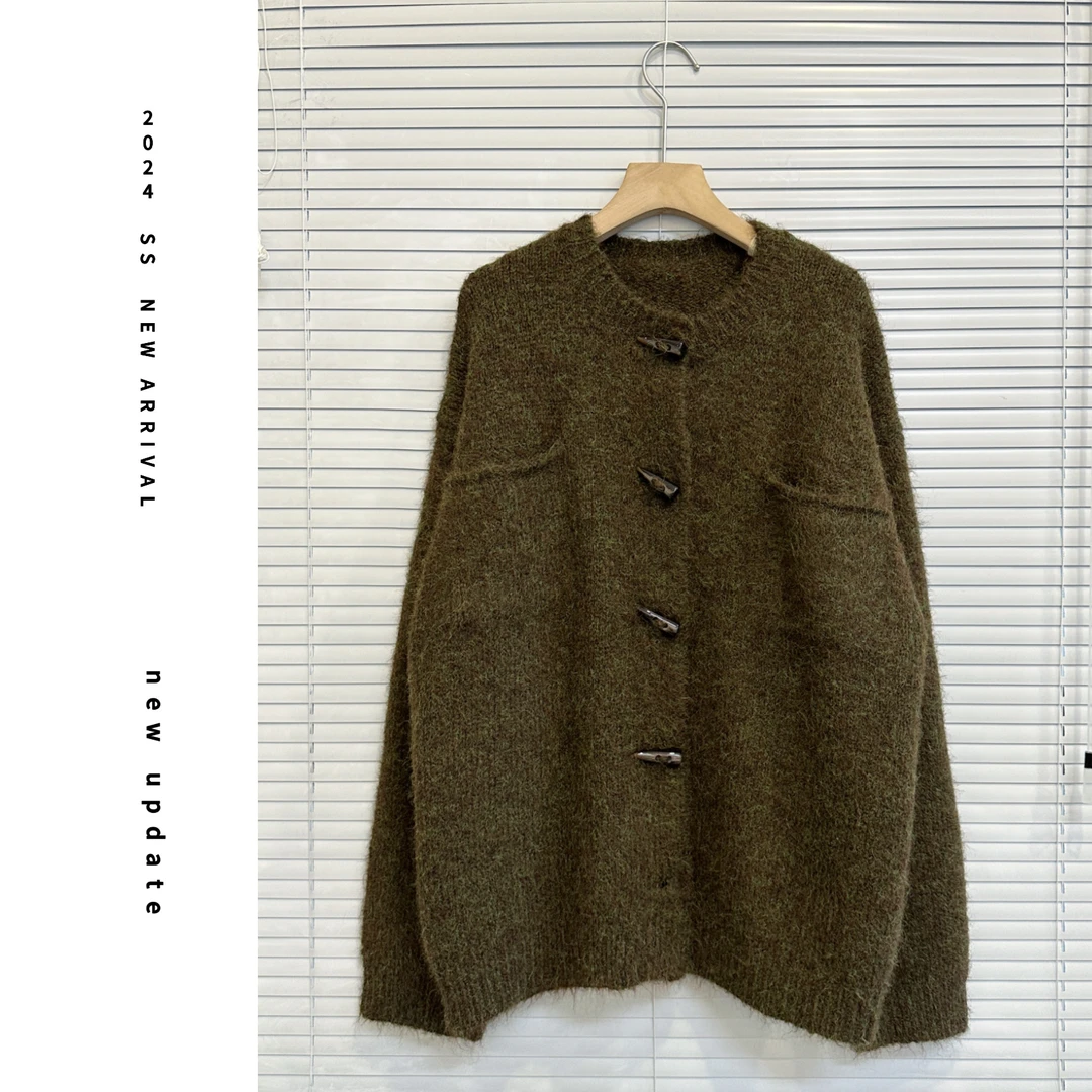 现货【颖子定制]】定染羊毛  夹花牛角扣慵懒感针织针织开衫K001