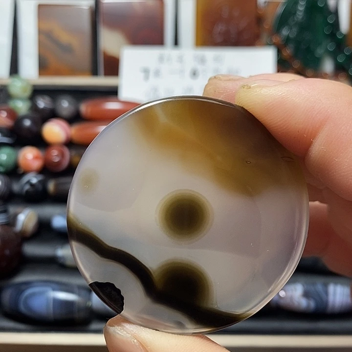 玛瑙/玉髓合金颈饰
