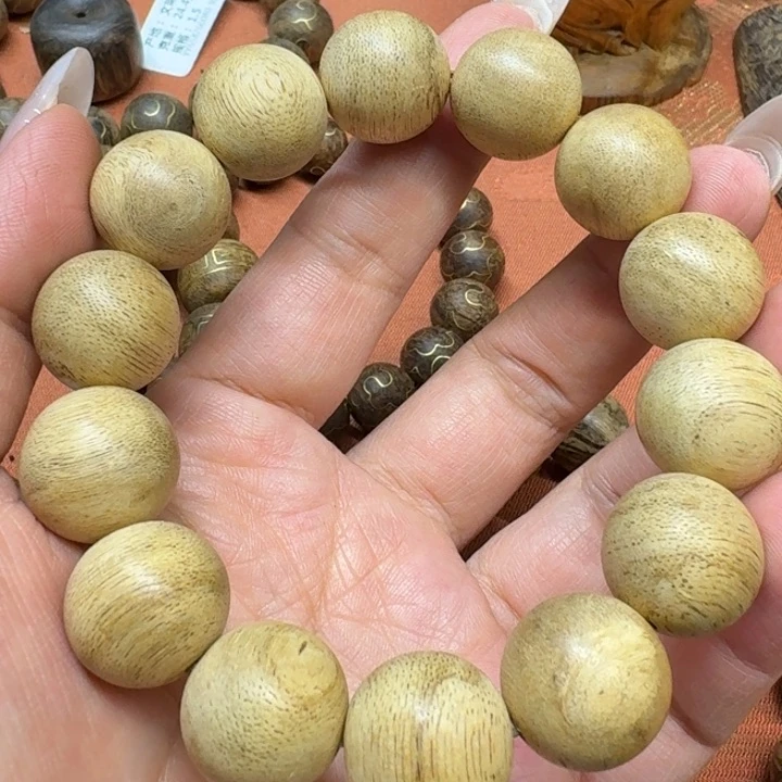 沉香手串馨安居沉香定制款