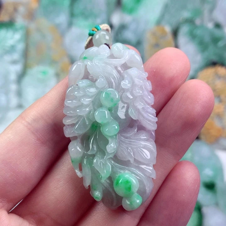 翡翠未镶嵌吊坠(不含链)