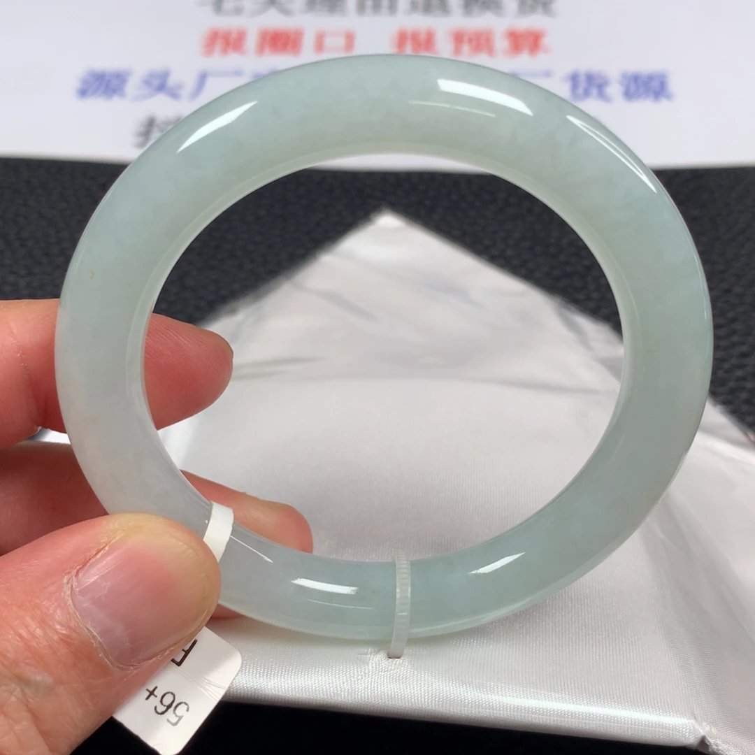 翡翠未镶嵌手镯天然翡翠手镯