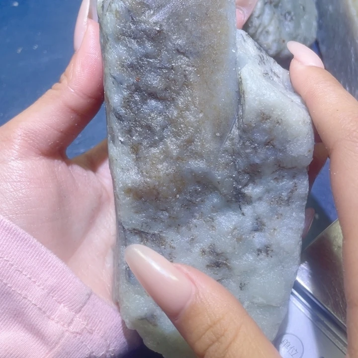 和田玉未镶嵌珠宝半成品