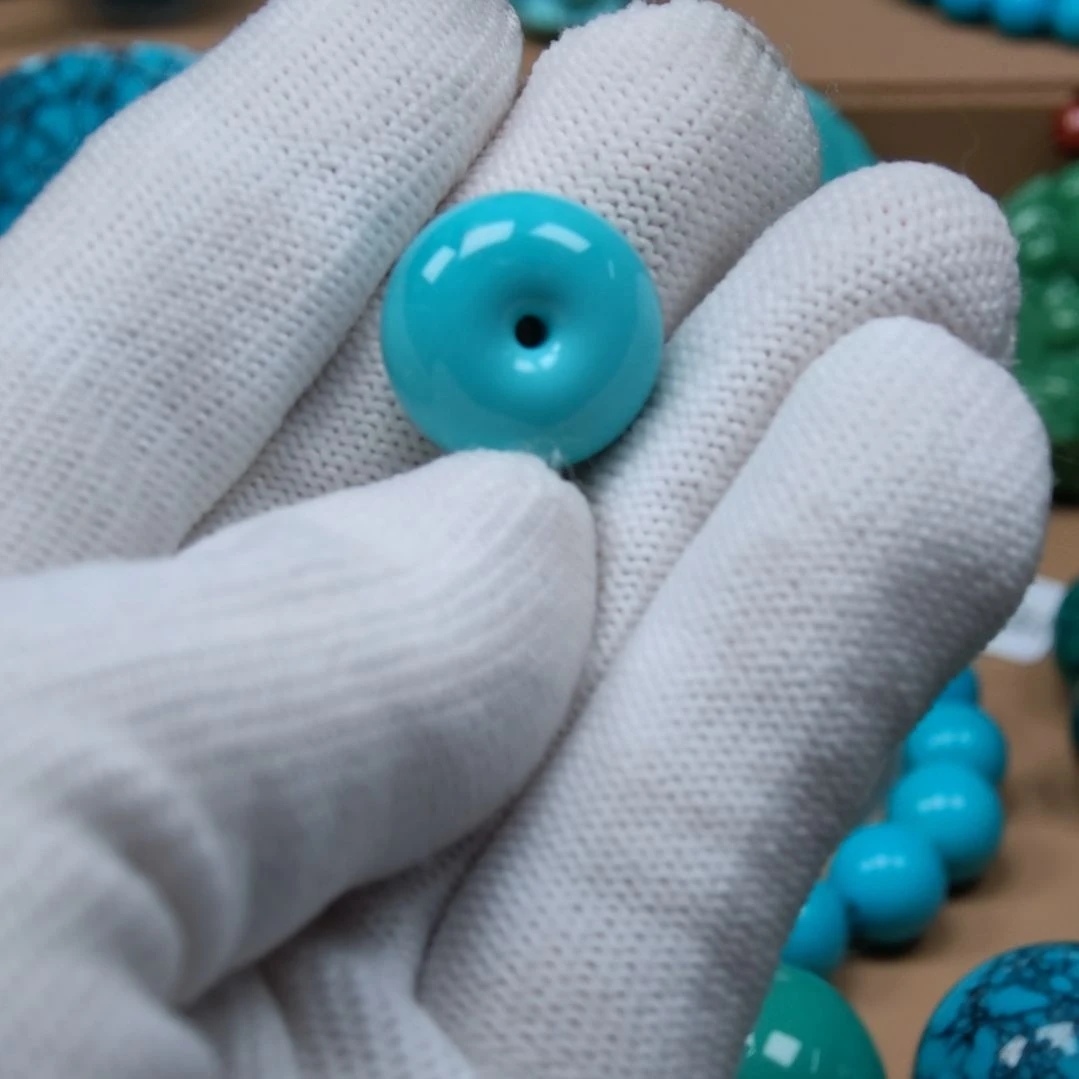 未镶嵌绿松石原矿