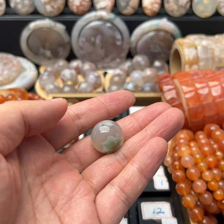 木***す玛瑙/玉髓合金颈饰