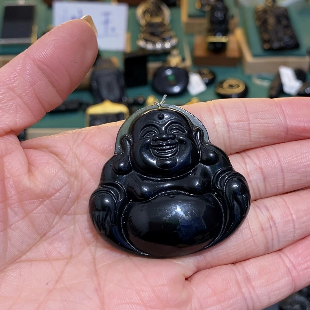 敏***敏蛇纹石玉未镶嵌颈饰