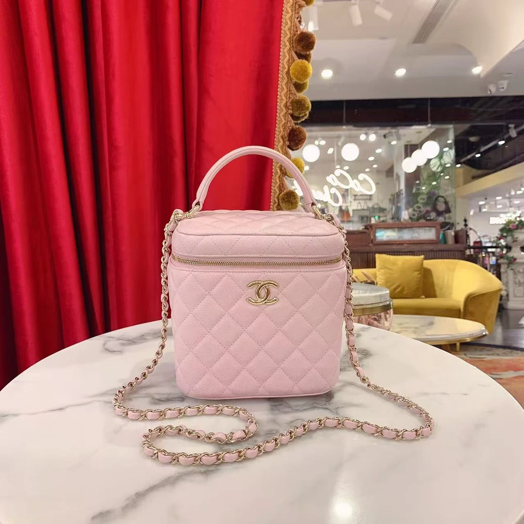 95新 Chanel/香奈儿 GGS香奈儿化妆包粉色金扣荔枝牛皮16978619