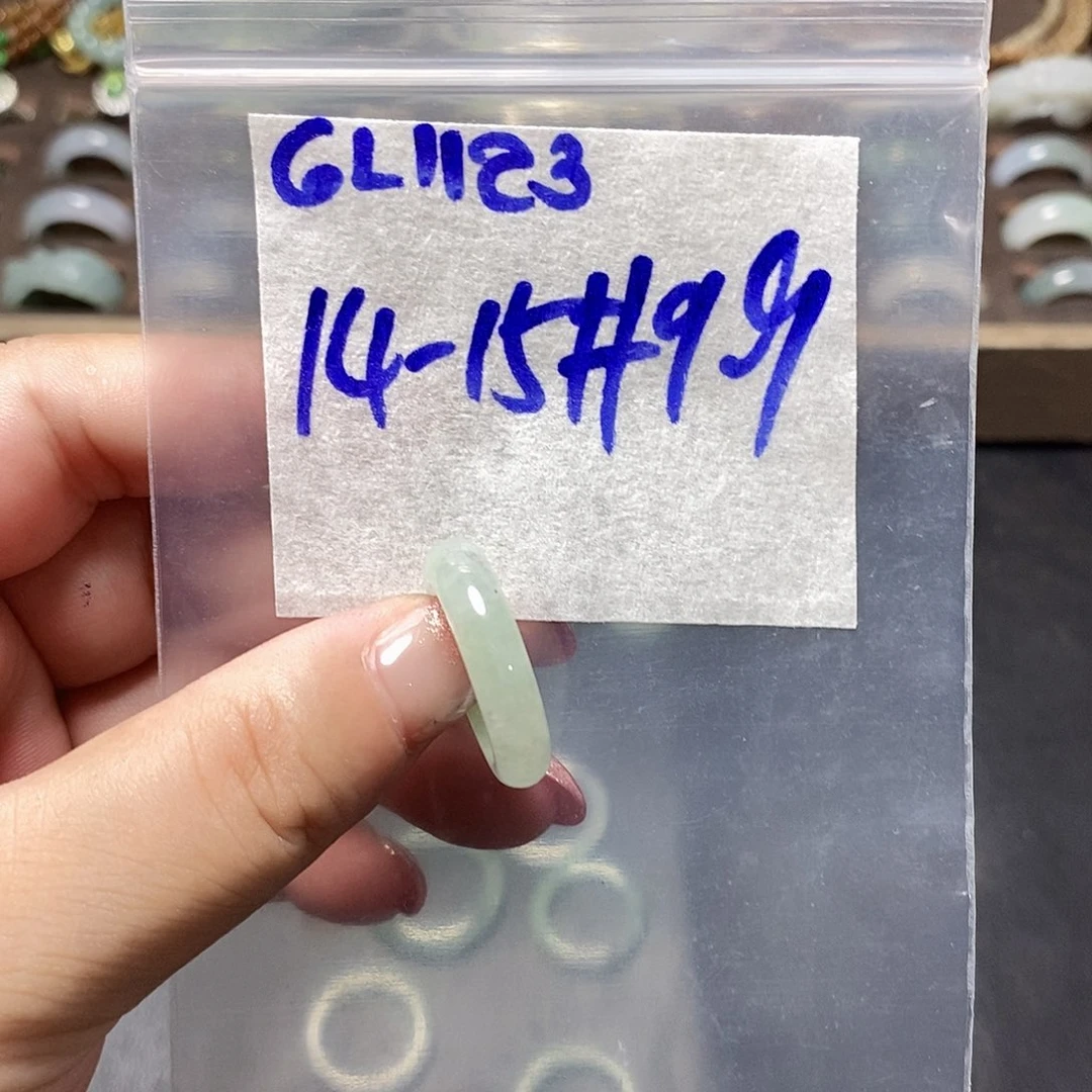 未镶嵌定制翡翠翡翠