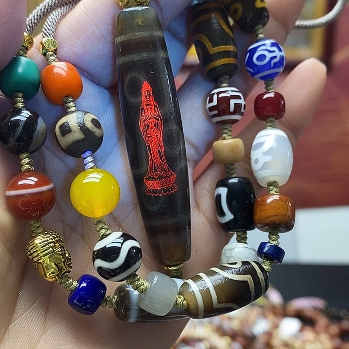 玛瑙/玉髓合金颈饰