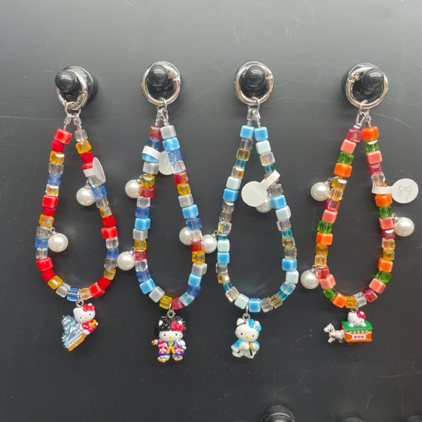 多巴胺手机链钥匙扣可爱kitty公仔diy