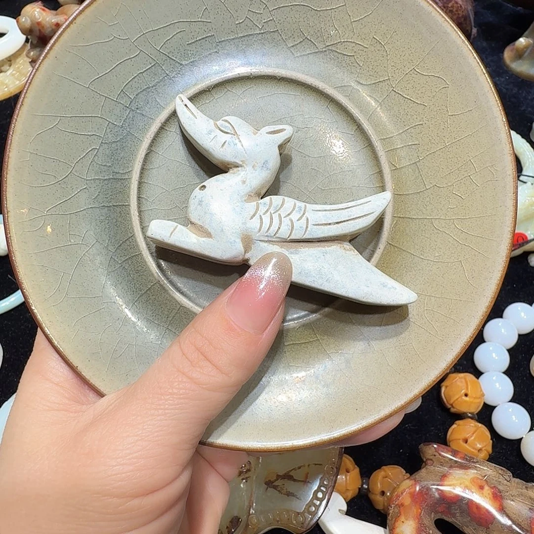 和田玉（糖玉）未镶嵌挂件