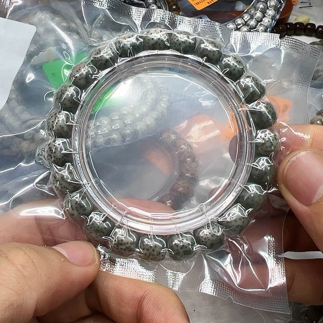 星月菩提手串105尽头卡姿兰大眼睛绿包白石玉星月菩提单圈10