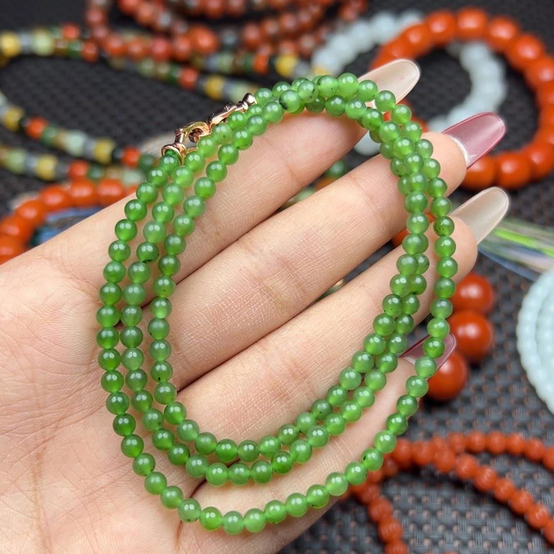 和田玉吊坠未镶嵌