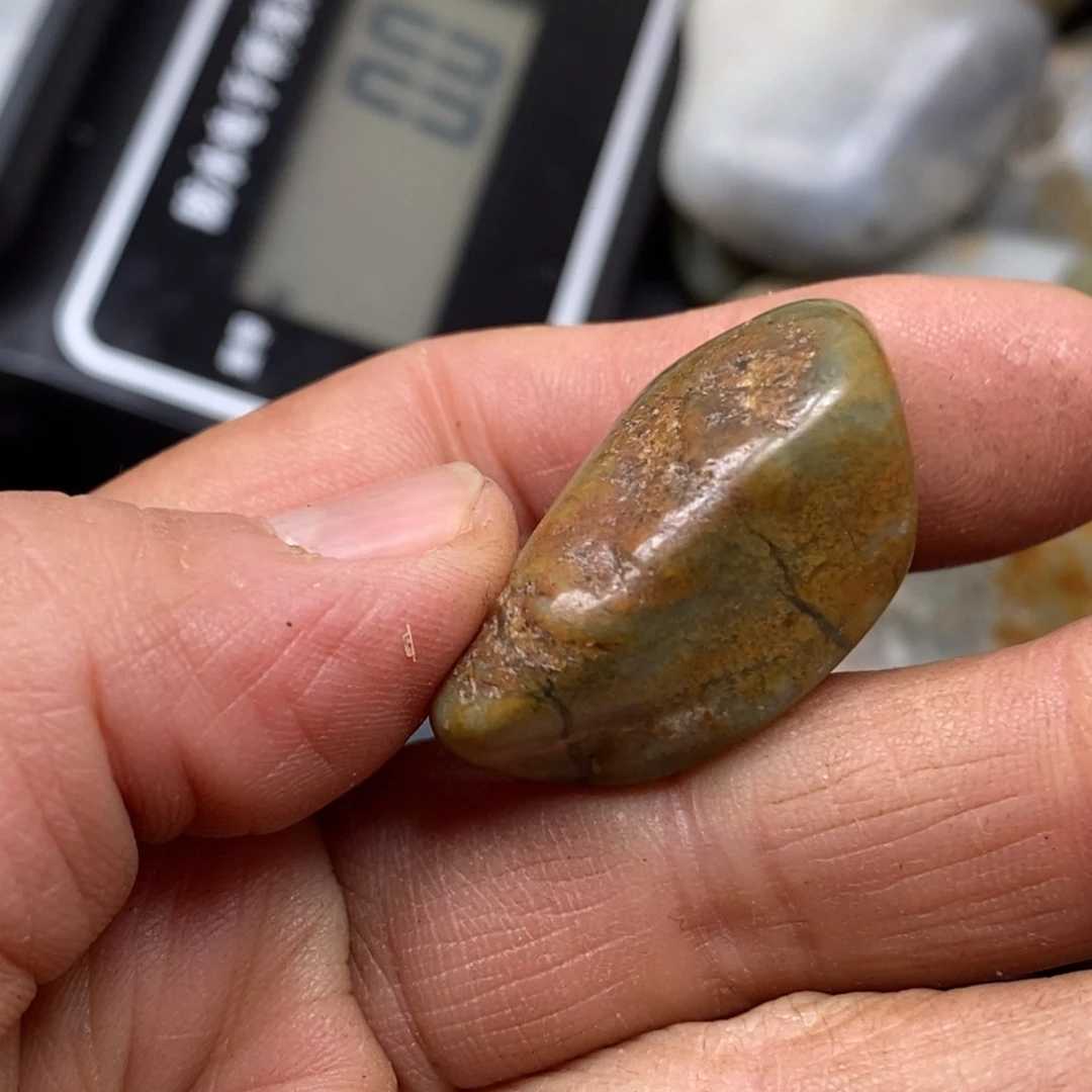 和田玉（糖玉）挂件未镶嵌