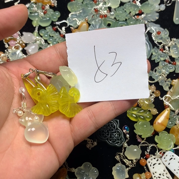 蛇纹石玉合金耳钉重***豆
