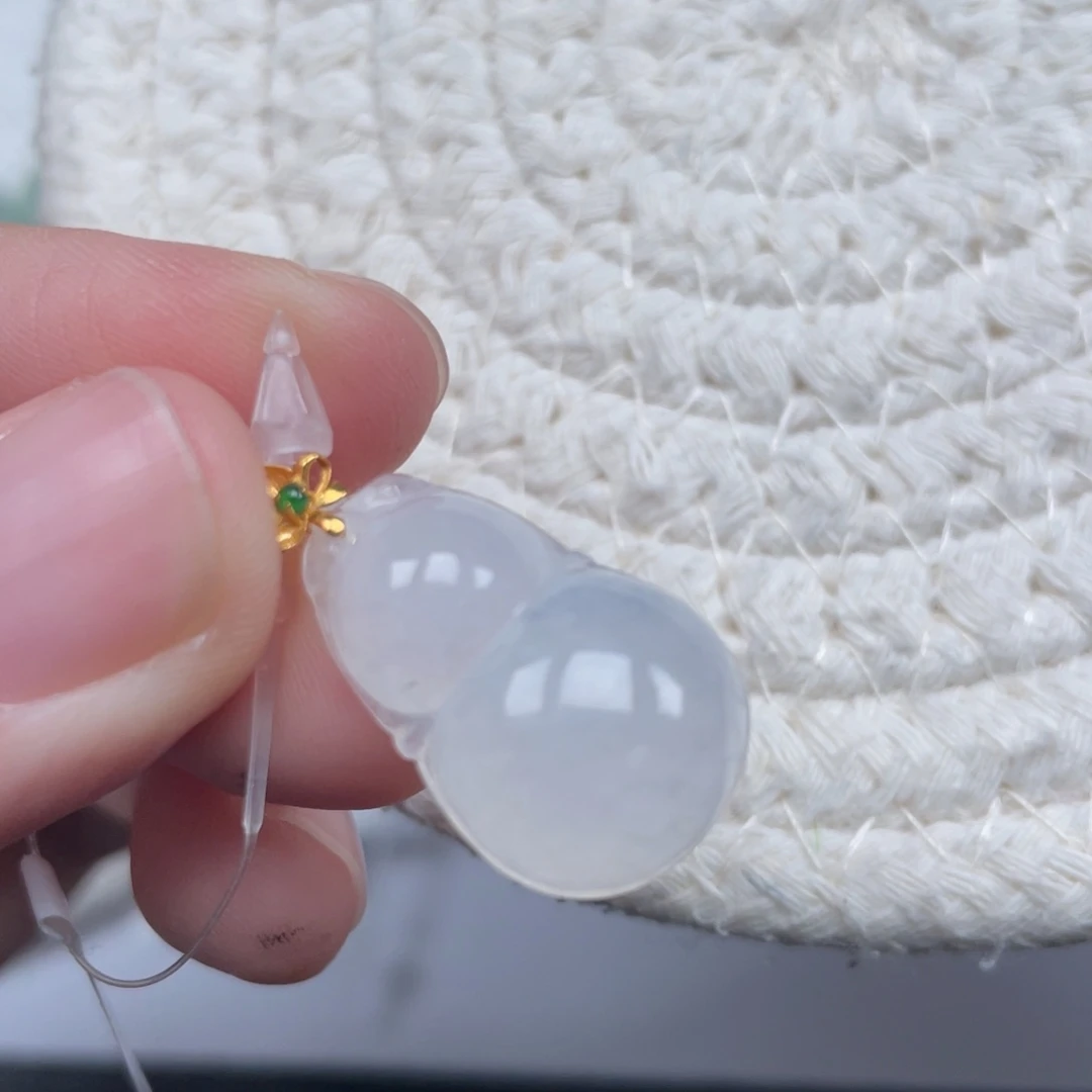 翡翠18K金镶嵌颈饰天然A货缅甸翡翠