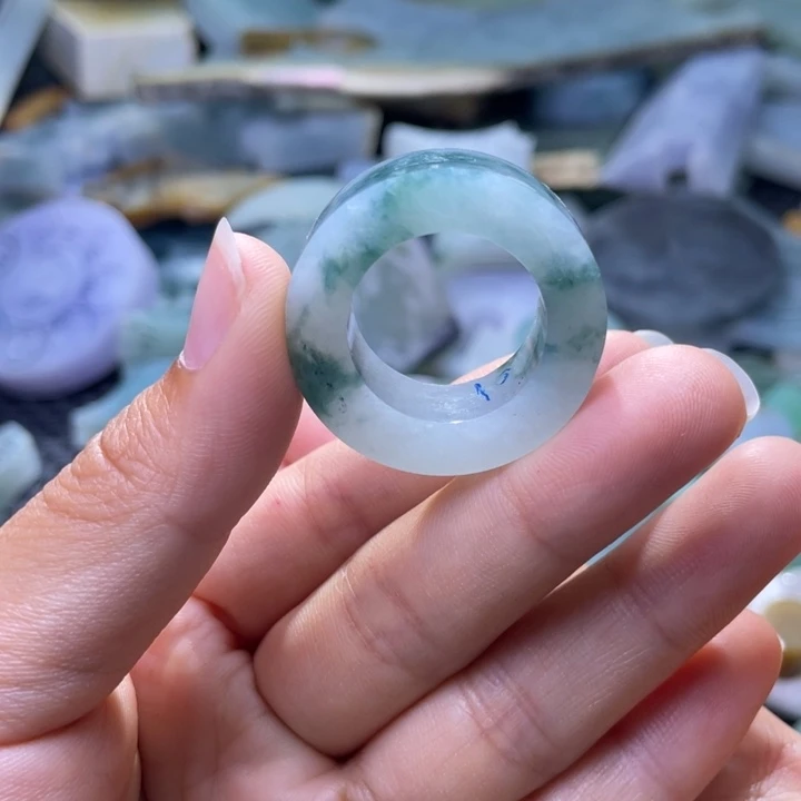 未镶嵌定制翡翠翡翠定制