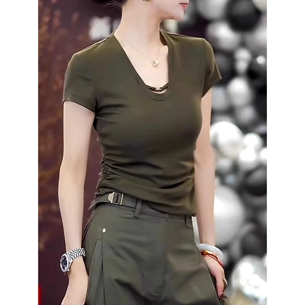 2025夏季时尚领短袖t恤女夏季新款高级感绿色体恤修身显瘦小衣衫