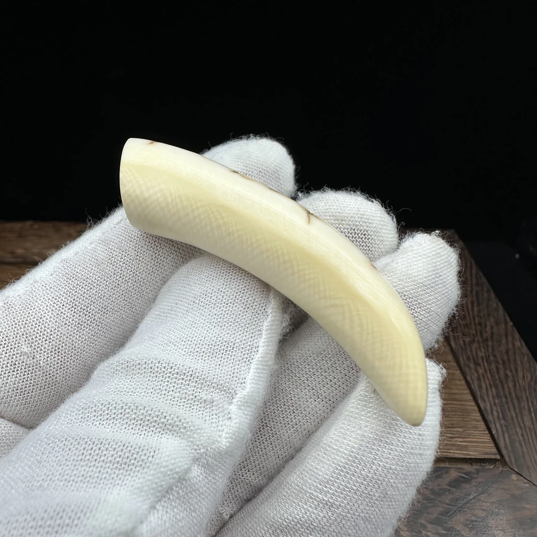 J8012天然猛犸牙金皮牙尖（微瑕）57*13mm支持鉴定假一罚十