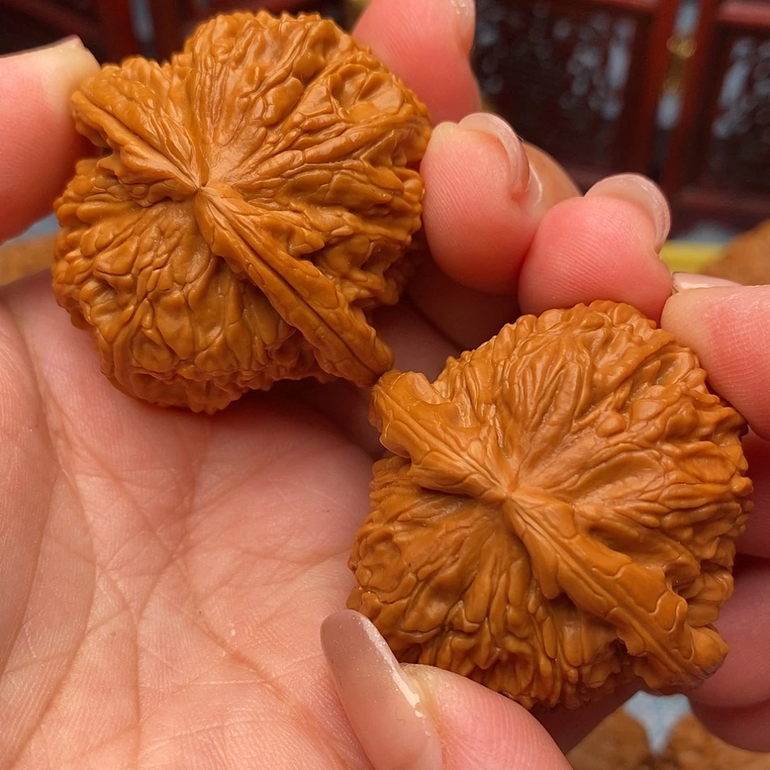 W***L文玩核桃把件43精品白狮子