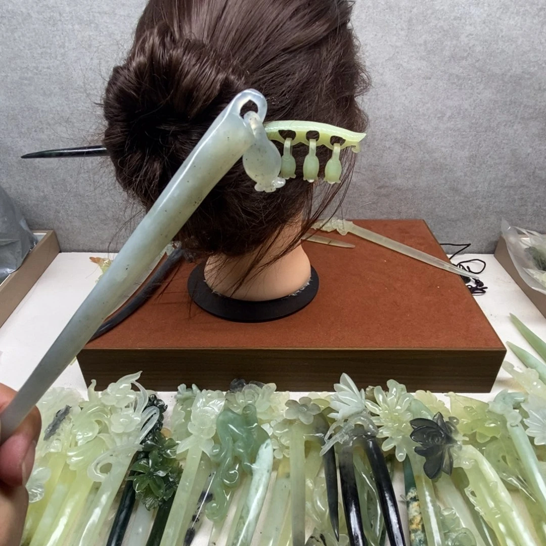 蛇纹石玉未镶嵌发饰