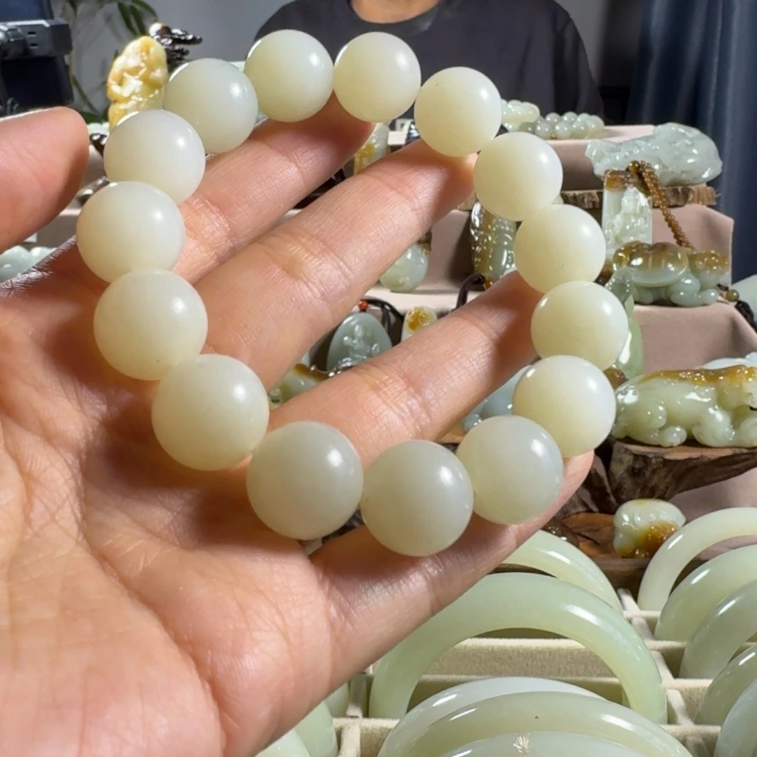 和田玉（糖玉）未镶嵌手链