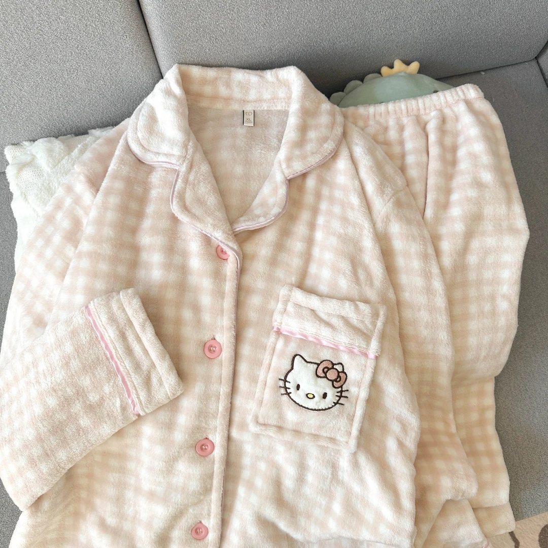 甜美可爱睡衣女法兰绒加厚保暖奶呼呼家居服休闲卡通可外穿两件套