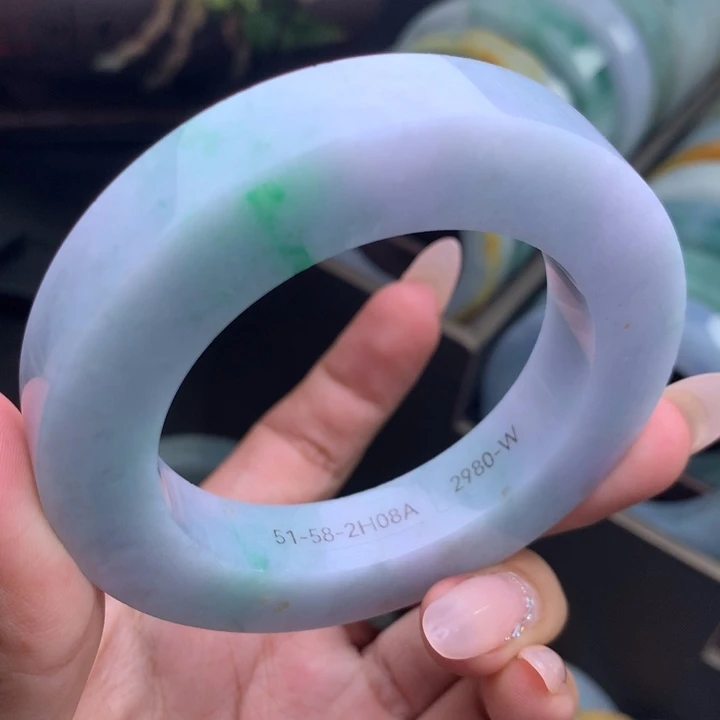 定制翡翠未镶嵌手镯不退不换