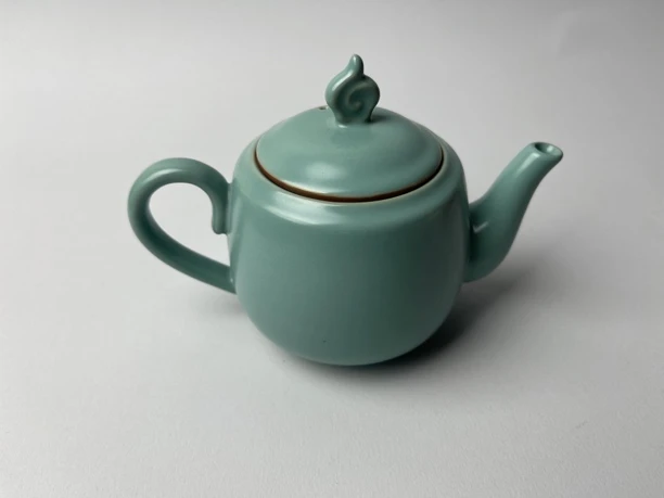 天青汝窑火焰壶712