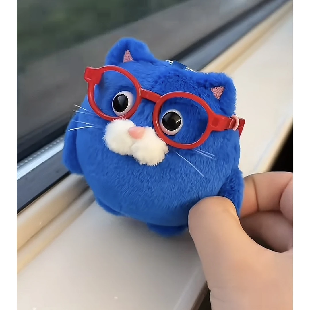可爱月半猫挂件玩偶趣味胖猫二创周边毛绒玩偶摆件汽车钥匙扣挂件