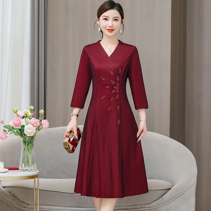 连衣裙高级感2025年上档次旗袍婚礼妈妈装婚宴礼服喜婆婆装敬酒服