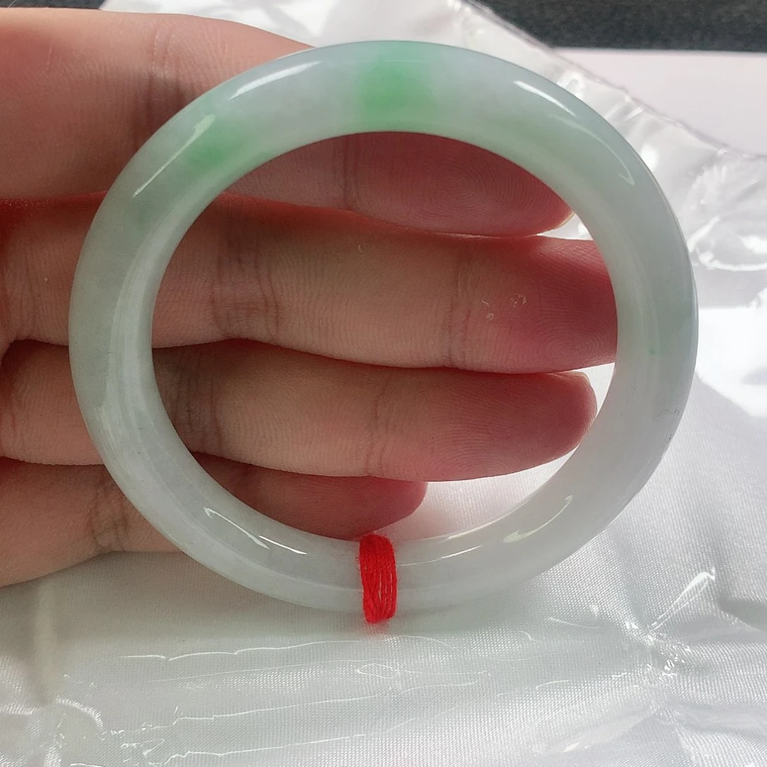 未镶嵌手镯（圆镯）翡翠363号