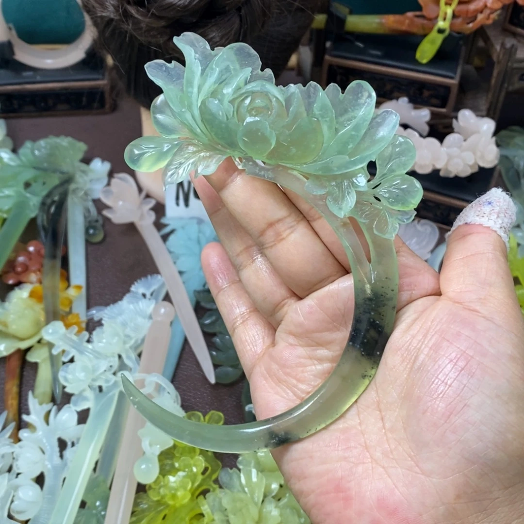 *****蛇纹石玉未镶嵌发饰