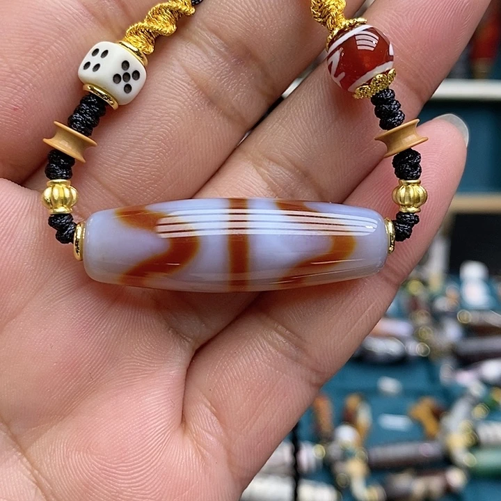 玛瑙/玉髓颈饰合金