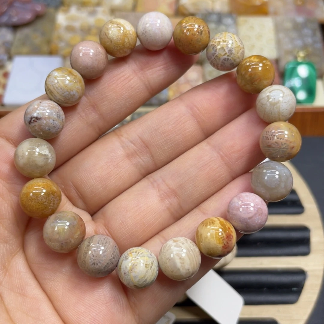 硅化玉未镶嵌颈饰k55